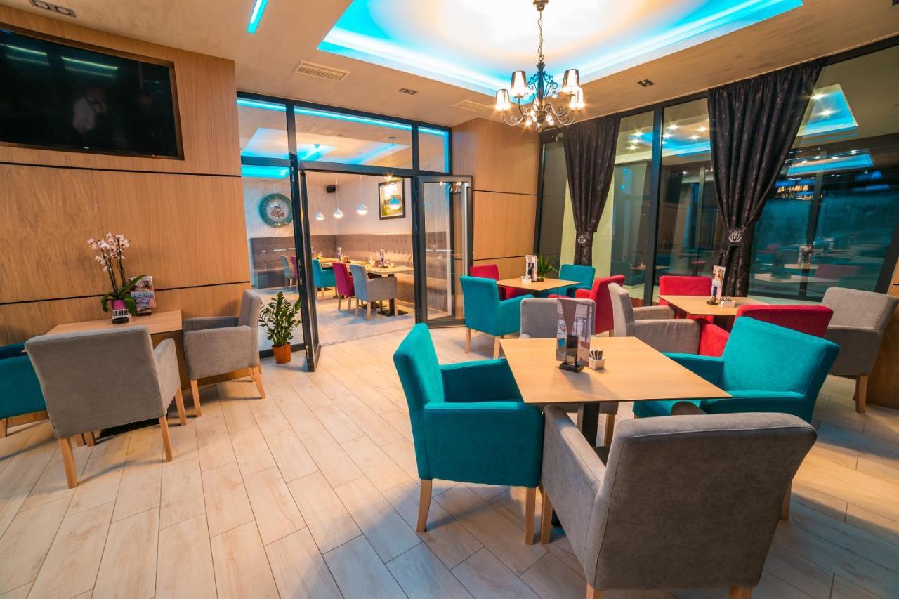 Motel Felikitas Laktasi Bagian luar foto