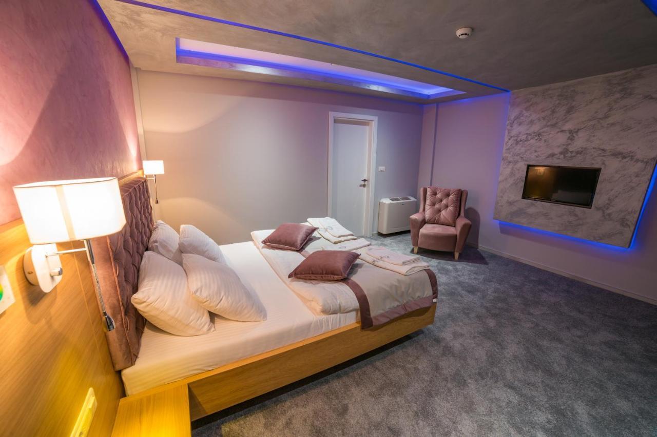 Motel Felikitas Laktasi Bagian luar foto