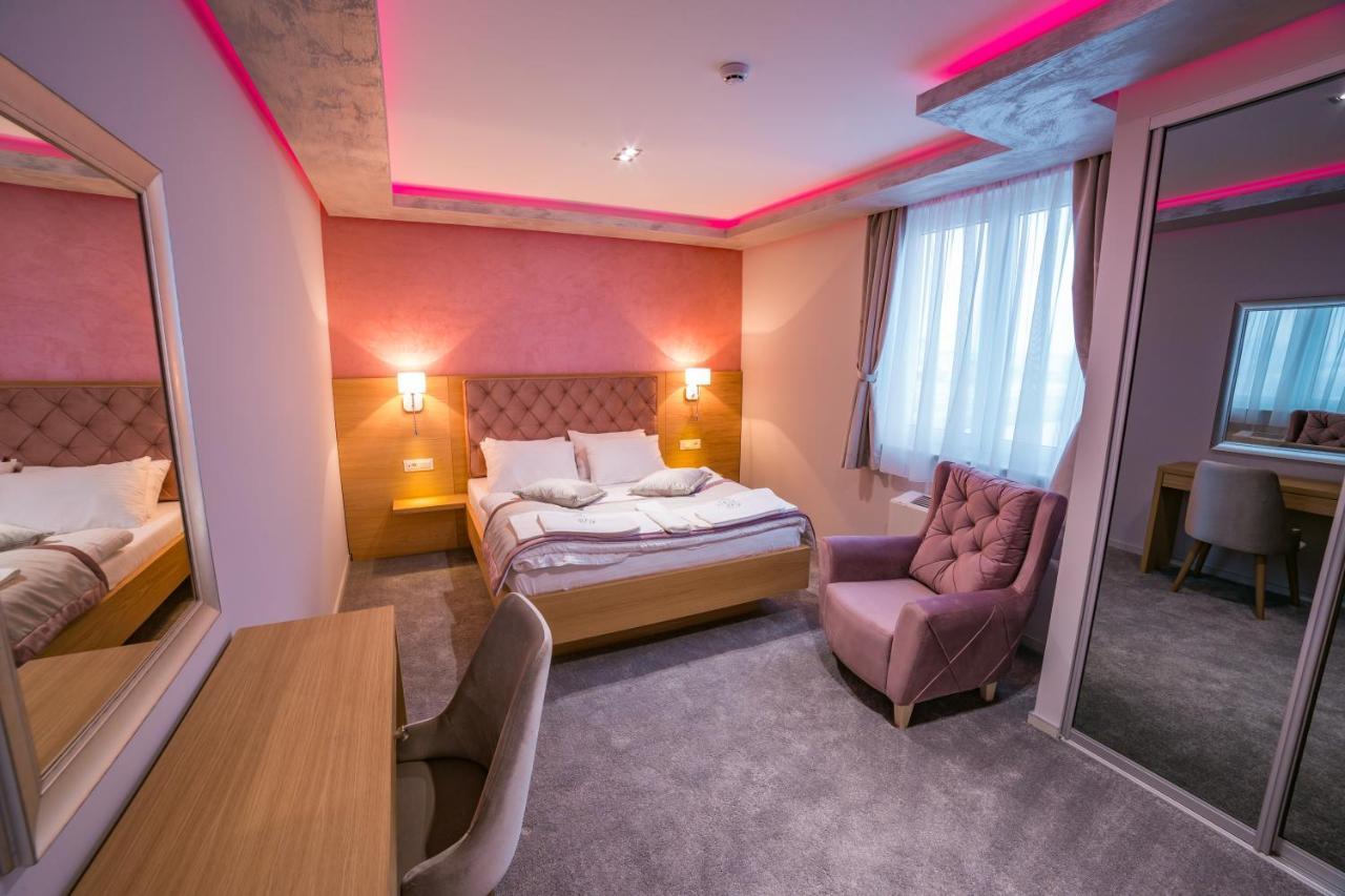 Motel Felikitas Laktasi Bagian luar foto